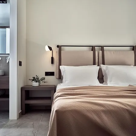 Onore Villa, With Heated Pool & Signature Design, By Thinkvilla