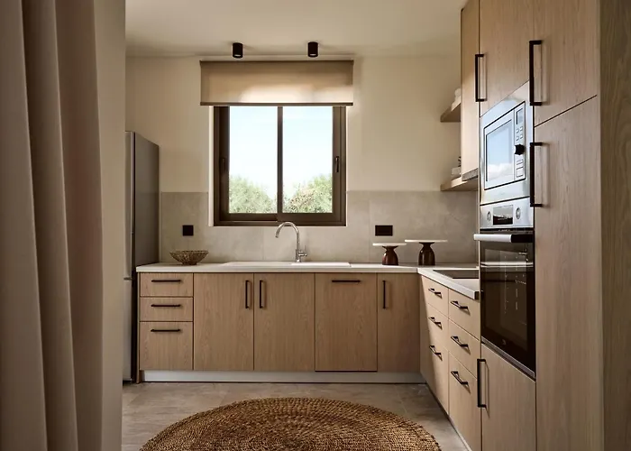 Onore Villa, With Heated Pool & Signature Design, By Thinkvilla Gaitani