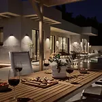 Onore Villa, With Heated Pool & Signature Design, By Thinkvilla Villa *