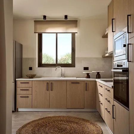 Onore Villa, With Heated Pool & Signature Design, By Thinkvilla Gaitani