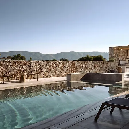 Villa Onore Villa, With Heated Pool & Signature Design, By Thinkvilla