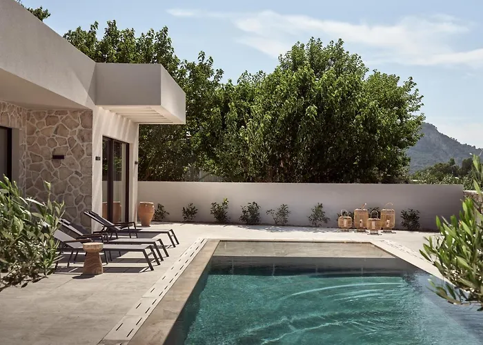 Onore Villa, With Heated Pool & Signature Design, By Thinkvilla