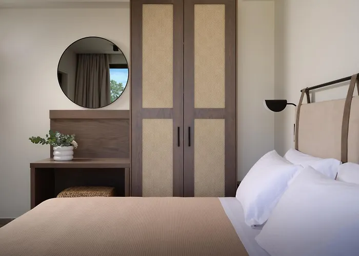 Onore Villa, With Heated Pool & Signature Design, By Thinkvilla *